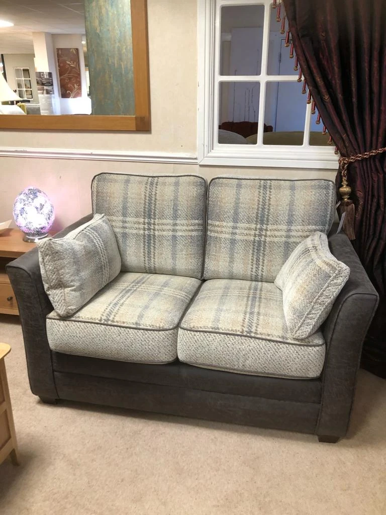 b2fe0a28-d068-4d0e-b053-d534fcb5e891